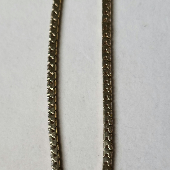 14k Gold Diamond Bracelet - Picture 3 of 13